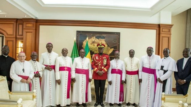 Rencontre fructueuse entre le président de la transition et la Conférence épiscopale gabonaise

